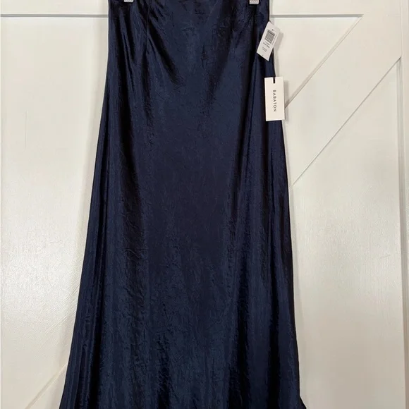 Babaton Slip Satin Skirt - Picture 3 of 4